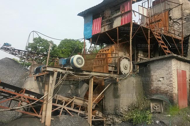 �����Ž��r(sh��)�a(ch��n)250-320��ʯ�ӏS���a(ch��n)��