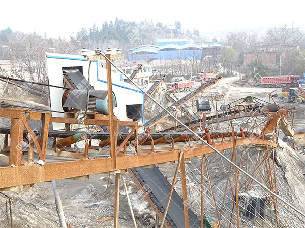 采石場(chǎng)用打砂機(jī) 采石場(chǎng)用打砂機(jī)