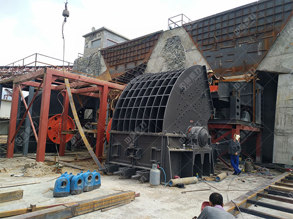 ú��ʯ�Nʽ����C(j��)