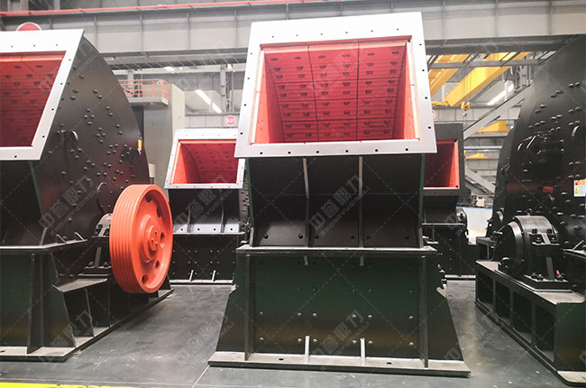 錘式制砂機(jī)