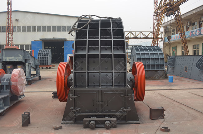 pcz1512重型錘式破碎機(jī) pcz1512重型錘式破碎機(jī)