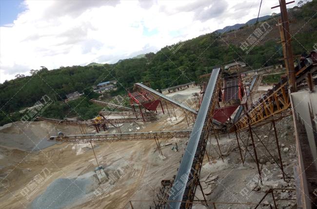 ������ĥ�F·�ն��Εr�a(ch��n)400��ɰʯ�������a(ch��n)��